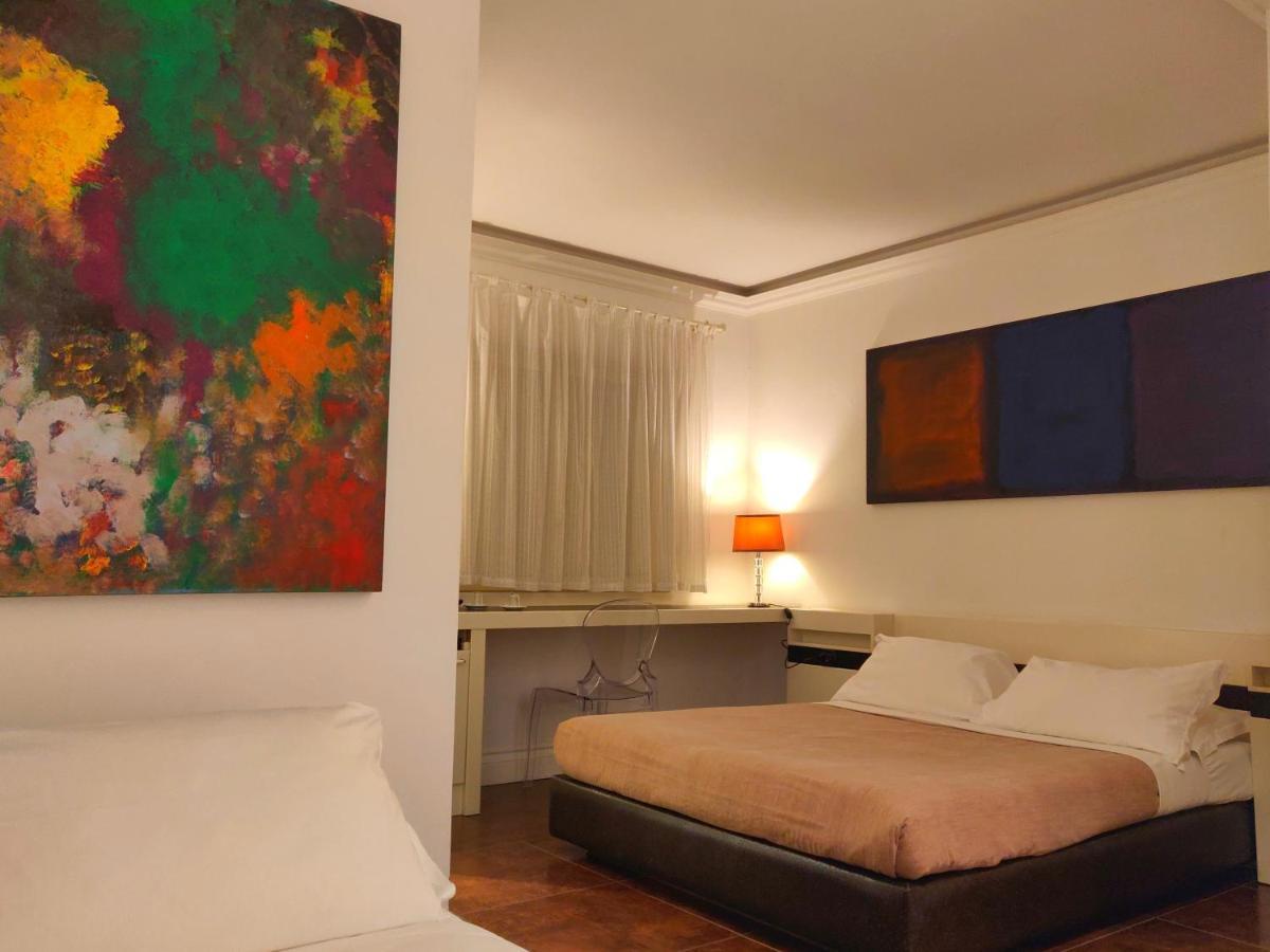 Best Season Reggio Calabria Room photo